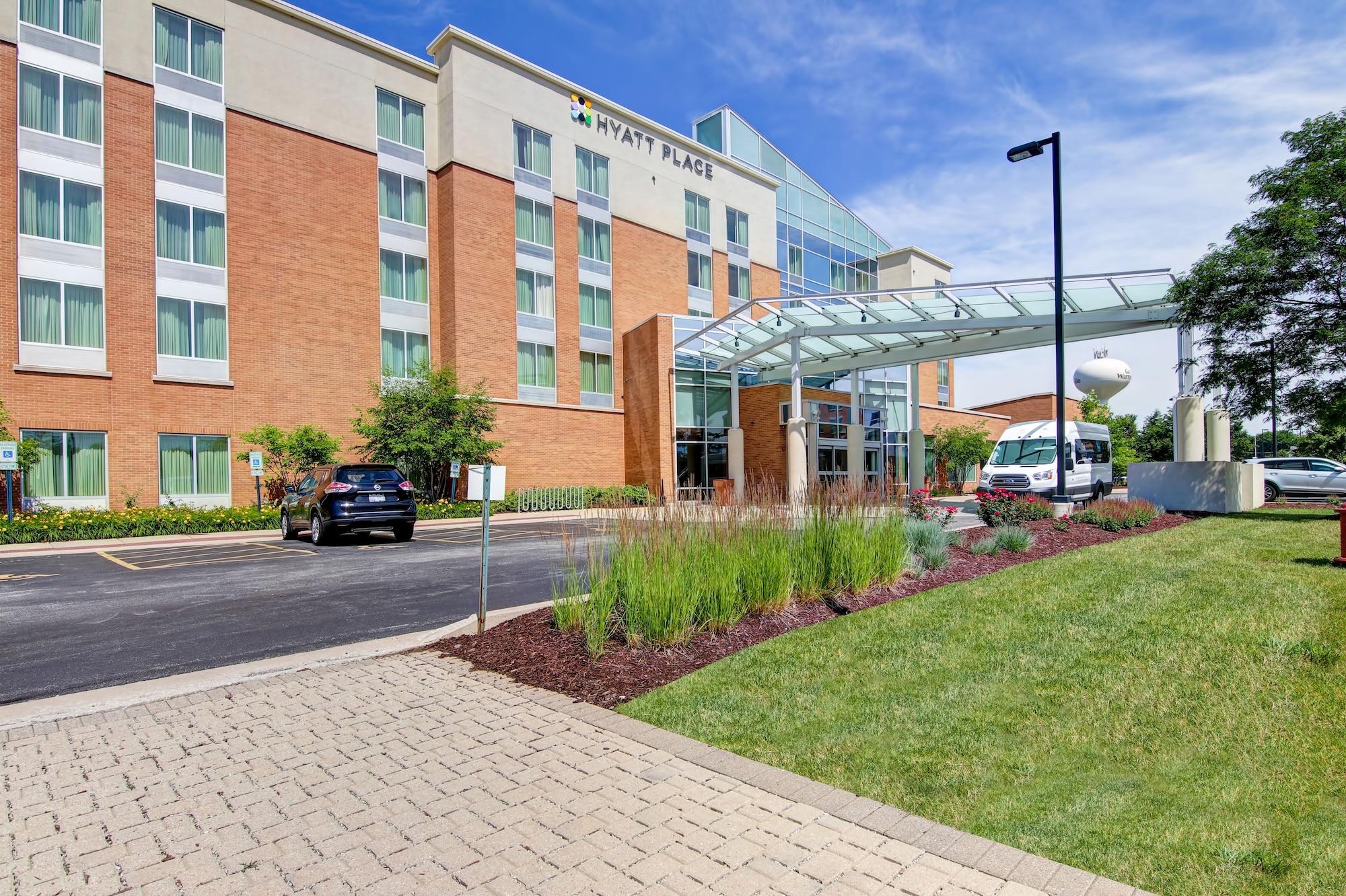 Hyatt Place Chicago/Naperville/Warrenville Exterior photo